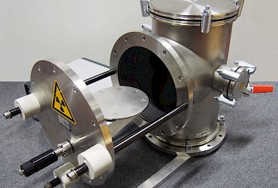 sistema-integrato-per-l-irraggiamento-di-campioni-per-termoluminescenza